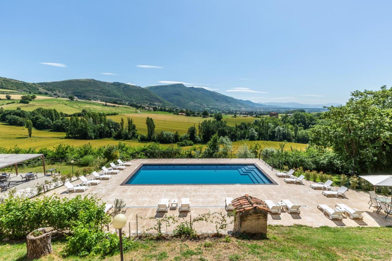 Abadia Farneto Villa Gubbio Exteriör bild